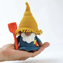 Dover Hobbies Gnomigurumi