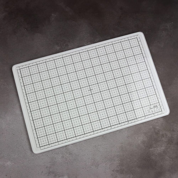 Tim Holtz Travel Glass Studio Mat White