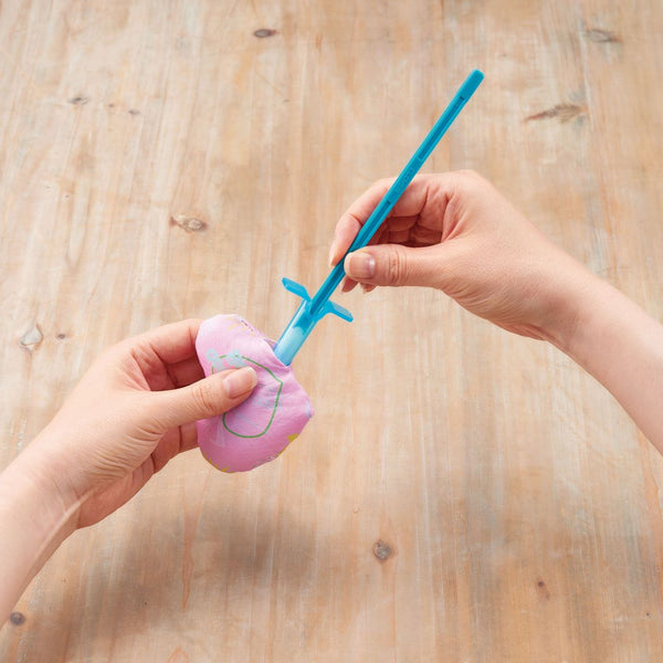 Clover Small Stuffing Tool - Small Blue