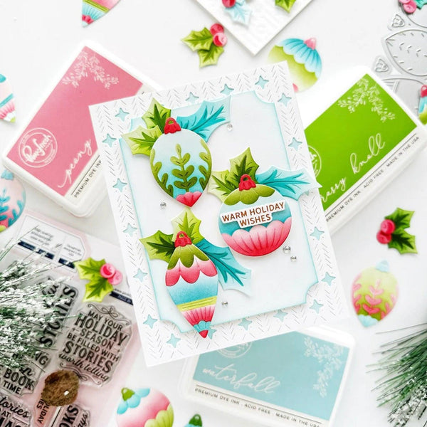 Pinkfresh Studio Stencil Set - Timeless Tidings
