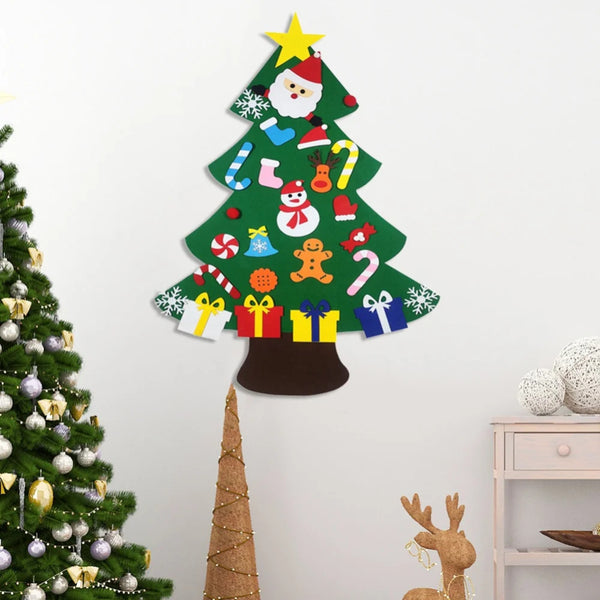 Poppy Crafts DIY Felt Christmas Tree Set with Removable Ornaments