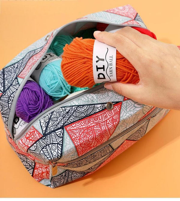 Poppy Crafts Granny Square Crocheting Kit