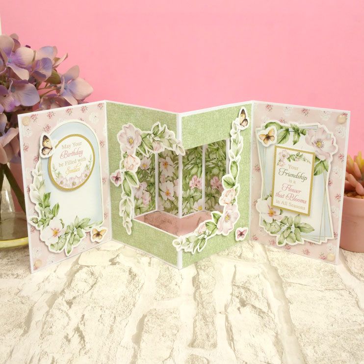 Hunkydory Luxury Shaped Card Blanks & Envelopes - Central Pop-Up Panels*