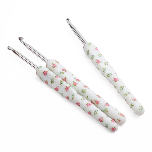 Universal Crafts Crochet Hook Set - Delicate Flower 8pk