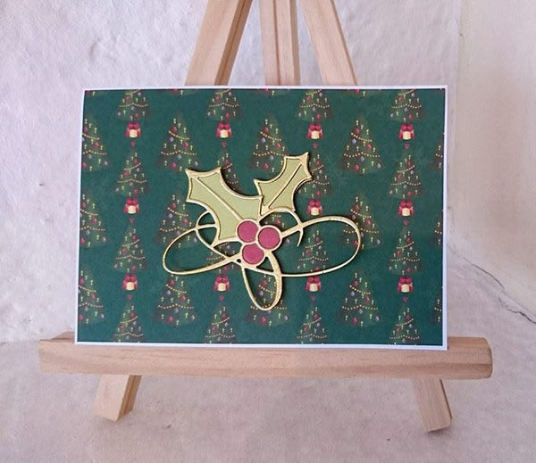 Elizabeth Craft Metal Die - Flourished Holly*