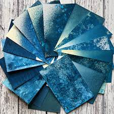 Tim Holtz Distress Embossing Glaze - Uncharted Mariner