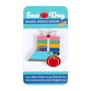 It's Sew Emma Needle Minder - Sew Day From Lori Holt*